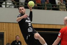 HSG-Spieler Jasper Bruhn beim Torwurf.