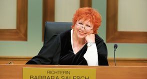 Benefiz-Talk im Maritim Seehotel: Barbara Salesch, Björn Engholm und weitere prominente Gäste kommen nach Timmendorfer Strand