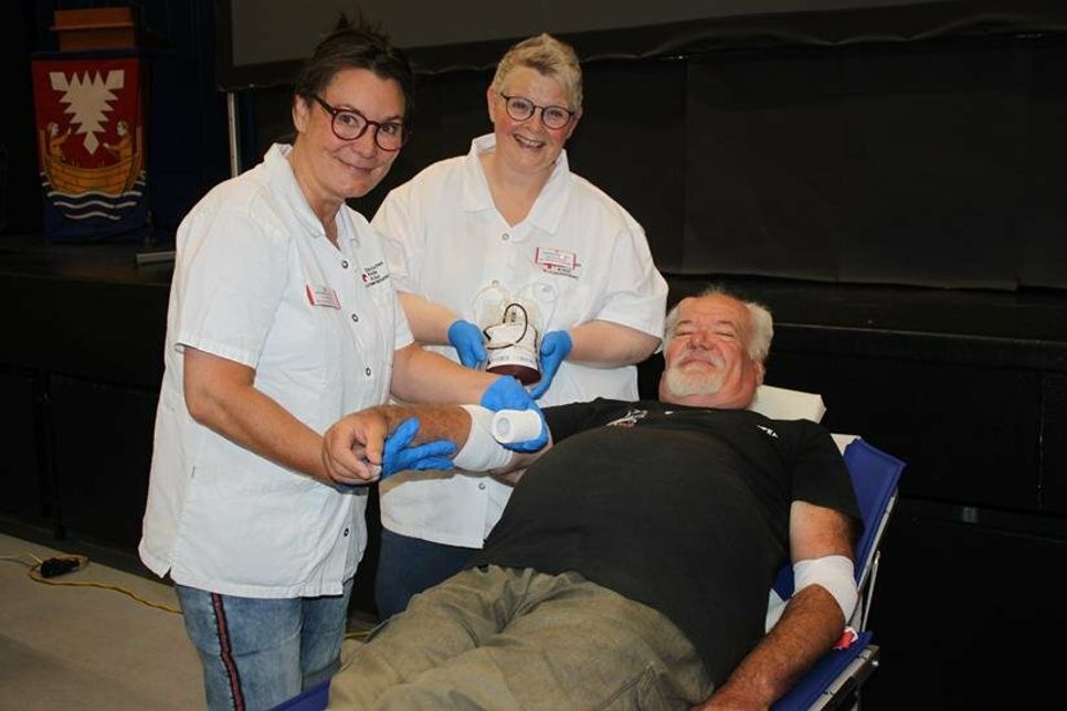 Stammgast in Neustadt. Sage und schreibe 162 Mal hat Willi Ritter schon Blut gespendet.
