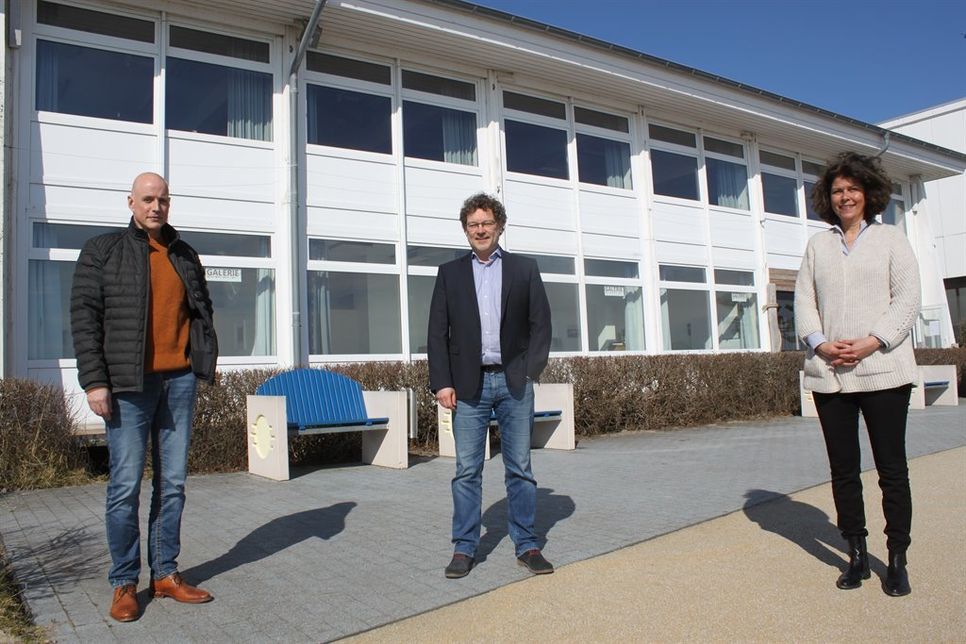 Vorfreude beim Vorsitzenden des Tourismusausschuss Heino Puck, Touristikleiter Raymond Kiesbye und Bürgermeisterin Nicole Kohlert (v. lks.).