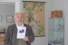 Das Autorenteam um Volker Liebich, stellvertretender Vorsitzender des Heimatvereins Preetz, hat für das aktuelle Jahresheft des Vereins wieder vielfältige Geschichten und allerlei Geschichtliches zur Historie der Schusterstadt zusammengetragen