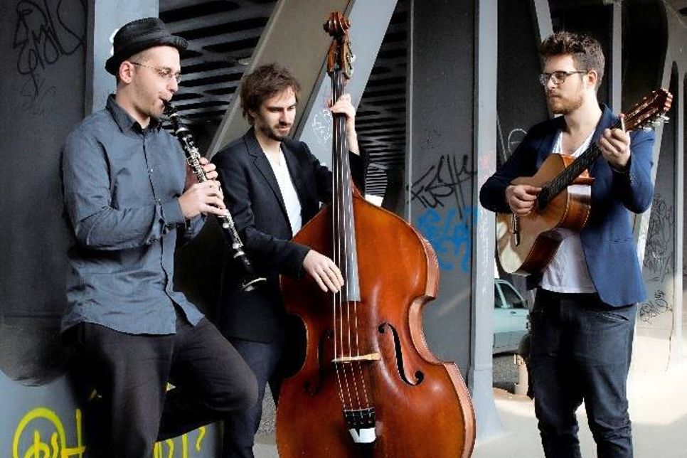 „Piazu Trio“.