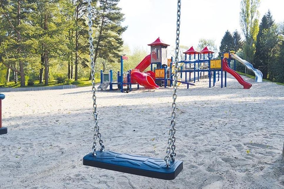 Seit Montag dürfen die Spielplätze in Bad Schwartau wieder genutzt werden. Auch in den Sportstätten wird der Betrieb unter Einhaltung der Sicherheitsbestimmungen wieder aufgenommen.