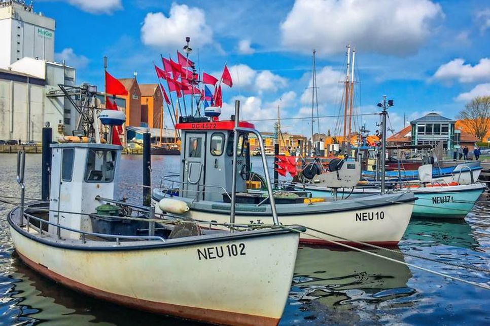 Immer ein beliebtes Motiv: die Fischerboote am Neustädter Hafen.