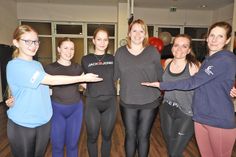 Vor die glanzvollen Auftritte während der Session haben die Gesetze des Karnevals ein hartes Training gestellt. Das weiß niemand besser als Alexandra Fey, die als Trainerin der Prinzengarde dafür sorgt, dass der Name der Karnevalsgesellschaft Blau-Weiß Plön in der Region einen klangvollen Namen hat. Seit 30 Jahren ist die Malenterin dem Verein treu und in diesem Jahr repräsentiert sie „ihren“ Blau-Weiß als Prinzessin.