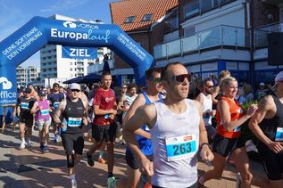 Um Punkt 9 Uhr startete der Halbmarathon.