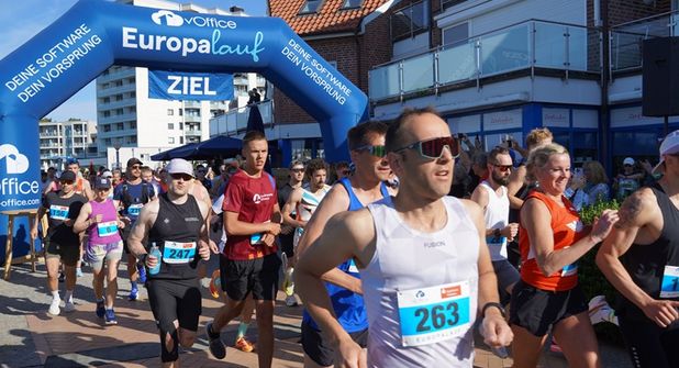 Um Punkt 9 Uhr startete der Halbmarathon.