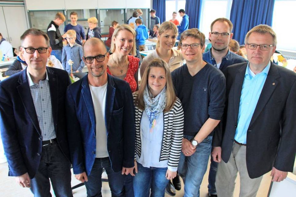 Um den Schülern die Angst vor Fächern wie Mathe, Physik, Biologie oder Chemie zu nehmen, möchten Lehrkräfte, die Schulleitung und der Rotary Club das Interesse dafür bei den Kindern und Jugendlichen fördern und stärken.