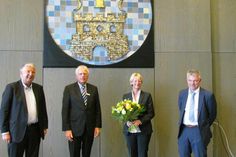 Ministerialrat Hans Stäcker, Landrat Reinhard Sager, Schulrätin Anja Bück, Schulrat Thomas Panten.