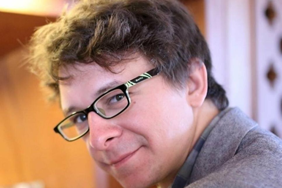 Kirchenmusiker Benjamin Gruchow eröffnet die Abendmusikreihe.