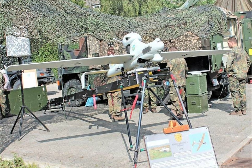 Die Drohne „Luna“ hat eine Reichweite von 80 Kilometern und fliegt in einer Höhe bis zu 4000 Meter.