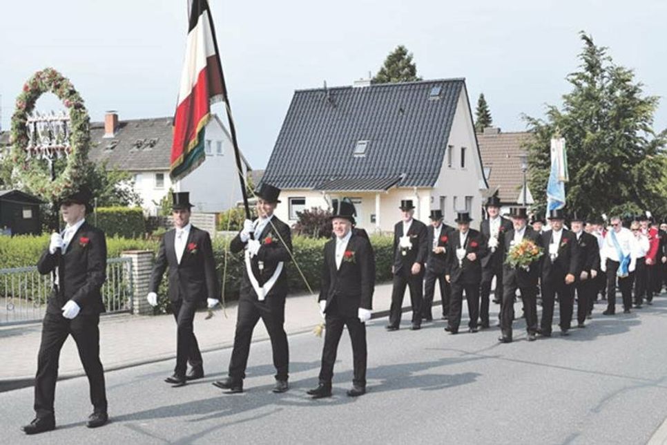 Auch in diesem Jahr müssen die Preetzer Schützen ihr traditionelles Gildefest im Juni pandemiebedingt ausfallen lassen, - im nächsten Jahr hoffen dann alle wieder auf ein unbeschwertes Fest, natürlich mit dem beliebten Festumzug durch die Schusterstadt