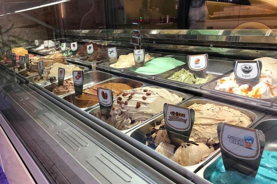 Eisdielen haben geöffnet.