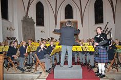 Bewegend: Insa Reise am Dudelsack bei dem Stück „Highland Cathedral“.