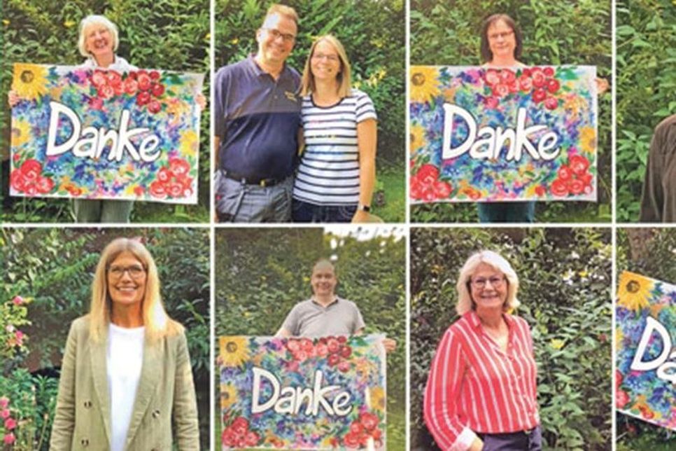 Mit Musik wollen sich die Vertreter der Kirchenstraßengemeinschaft bei ihren Kunden aus Preetz und Umgebung bedanken, die sie in den vergangenen Monaten der Pandemie unterstützt haben.