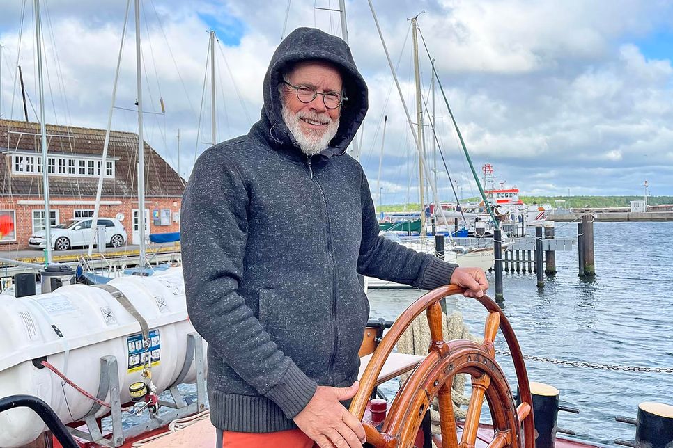 Kapitän Dick Kroes: Es ist schön, den Kindern die Kraft der Natur zeigen zu können.