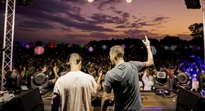 Dahme tanzt wieder: Zwei Tage Rave am Nordstrand.