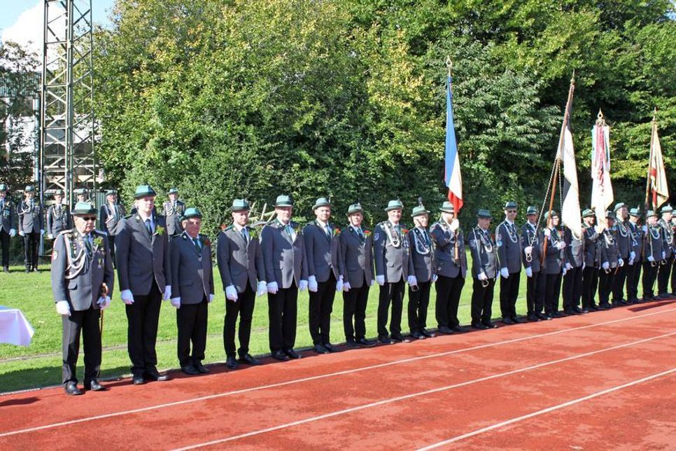 Geschenkübergabe der Gilde am Sonntag an die Gemeinde: Luftaufnahme XXL vom Juli 2017. (Foto: Christian Lück)