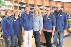 Das Team der Katharinen Apotheke mit Inhaber Joachim Hägemann (3. v. lks.).