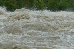 Erst wenn die Wassermassen abklingen und die Pegelstände sinken, wird das ganze Ausmaß der Katastrophe zu sehen sein.