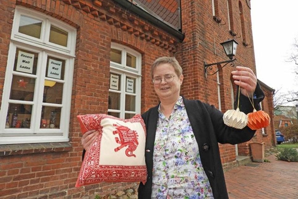 Maren Friedrichs gehört zum Team, das ehrenamtlich im Weltladen arbeitet.
