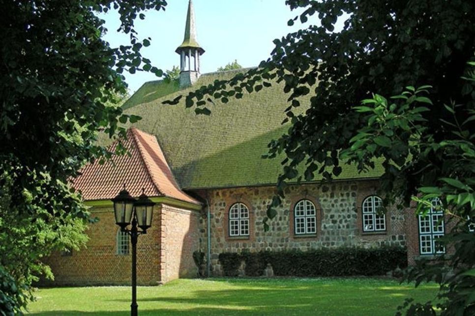 Die Kirche St. Katharinen in Probsteierhagen.