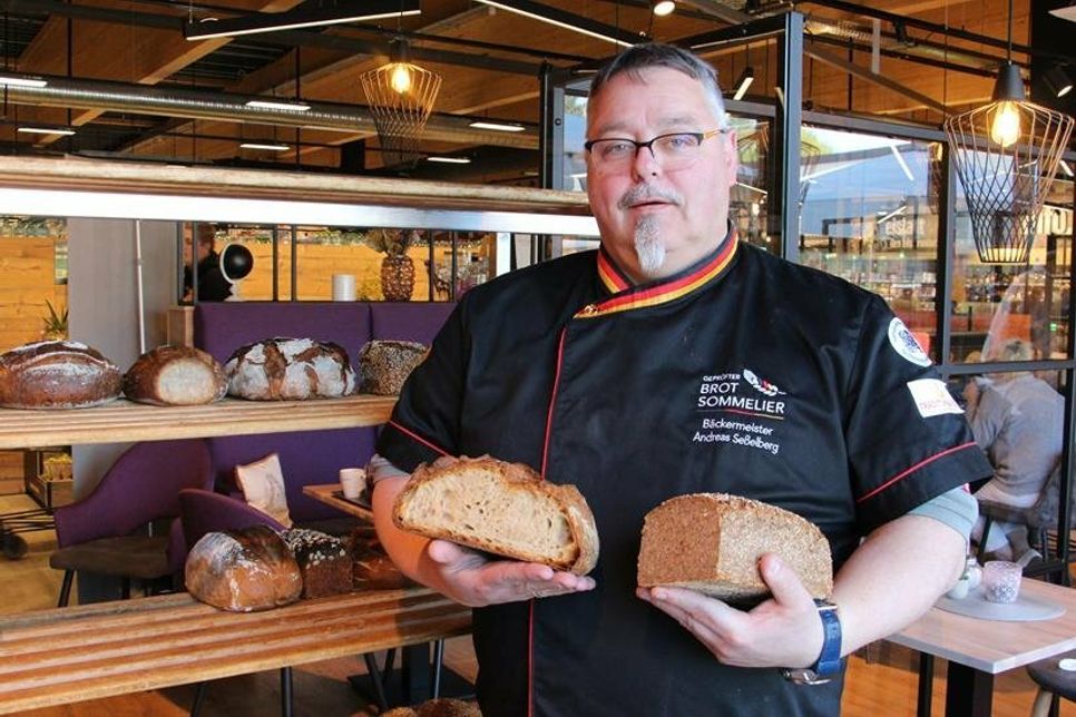 Auch Bäckermeister und Brotsommelier Andreas Seßelberg setzt mit lokalen Zutaten auf kurze Wege sowie auf Know-how und eigene Rezepte: „Bei uns kommt der Geschmack aus der Region.“