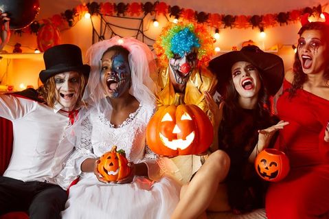 Bei der großen Halloween-Party im Ollex am Donnerstag, dem 31. Oktober haben verkleidete Gäste die Chance, einen Gutschein über 100 Euro zu gewinnen.