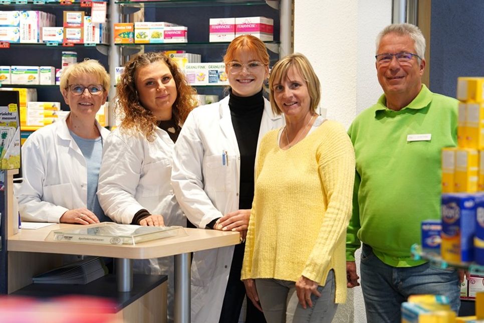 Das Team von der Seestern-Apotheke bietet persönliche Beratung, E-Rezept-Service, Botendienst und zahlreiche Gesundheitsleistungen für die Region.