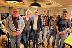 Der Vorstand mit Nicole Kohlert, Bodo von Schrader, Heino Puck, Henrik Jungeblodt, Gabi Boßmann und Kai Peter Liedtke (v. re.).